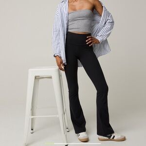 OFFLINE By Aerie The Hugger High Waisted Bootcut Legging Black Size XS Short